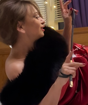 Анкета проститутки Оли - город Леуза, 57 лет, №2600